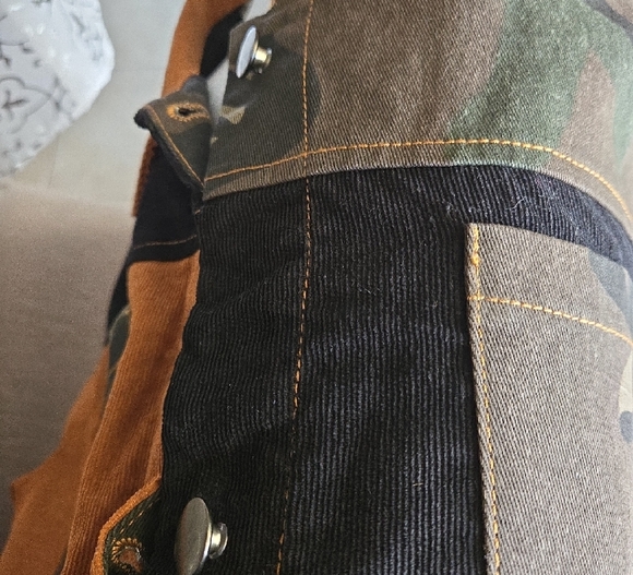 SHEIN Camouflage and Brown Utility Jacket - Picture 10 of 13